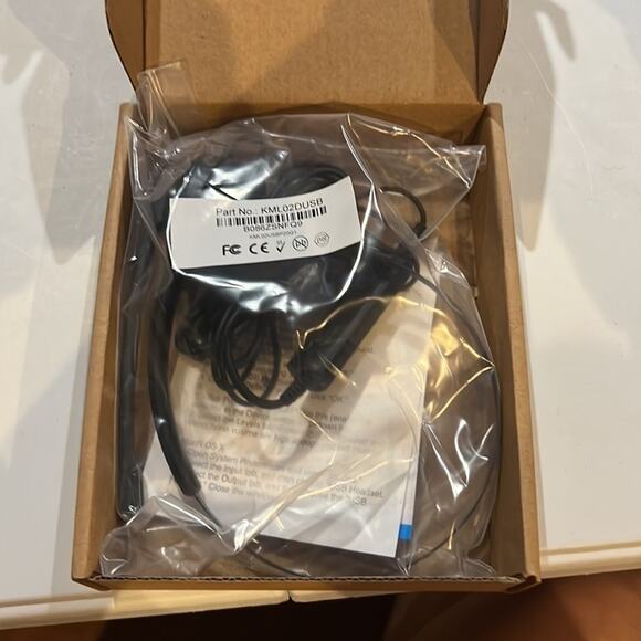 HEADSET USB Single-Sided USB Headset with Microphone, Over-The-Head New in box - Picture 9 of 10